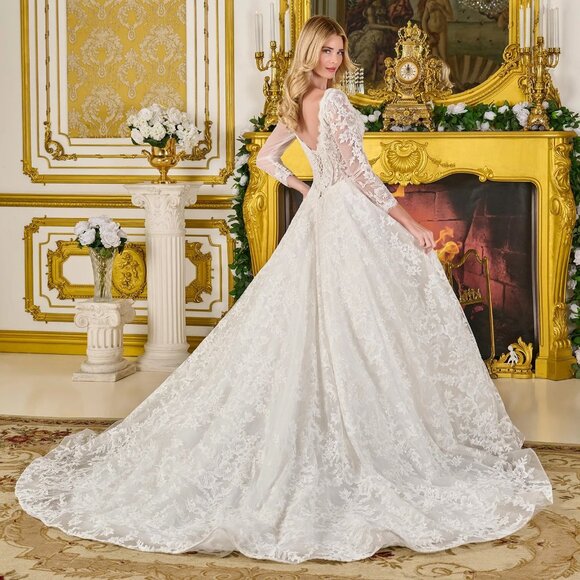 New Off White Floral Wedding Mesh Dress w/ Lace Up Back & V-Neckline GL3819 - Picture 14 of 14